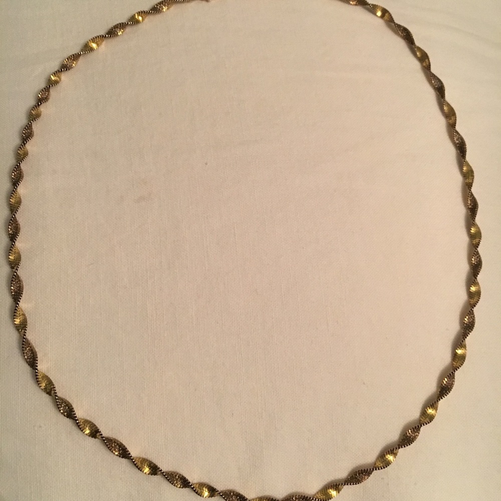 14kt Vermeil Gold Twisted Necklace😲 - Picture 3 of 8
